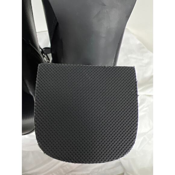 Steve Madden Beso Platform Boots, Size 10 - Picture 16 of 16